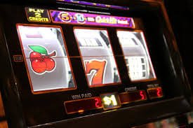 yuu77 အွန်လိုင်းဂိမ်းပလက်ဖောင်း